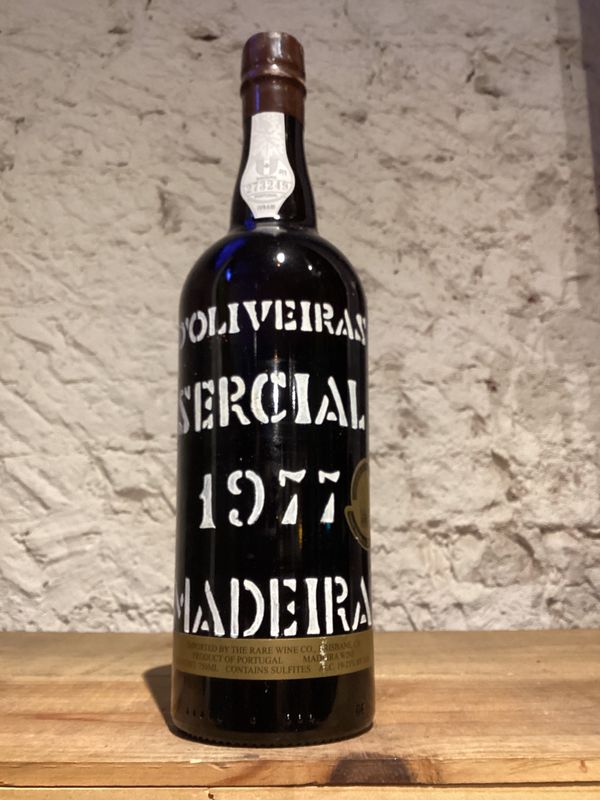 D'Oliveiras Sercial Vintage Madeira Portugal 1977 (750ml)