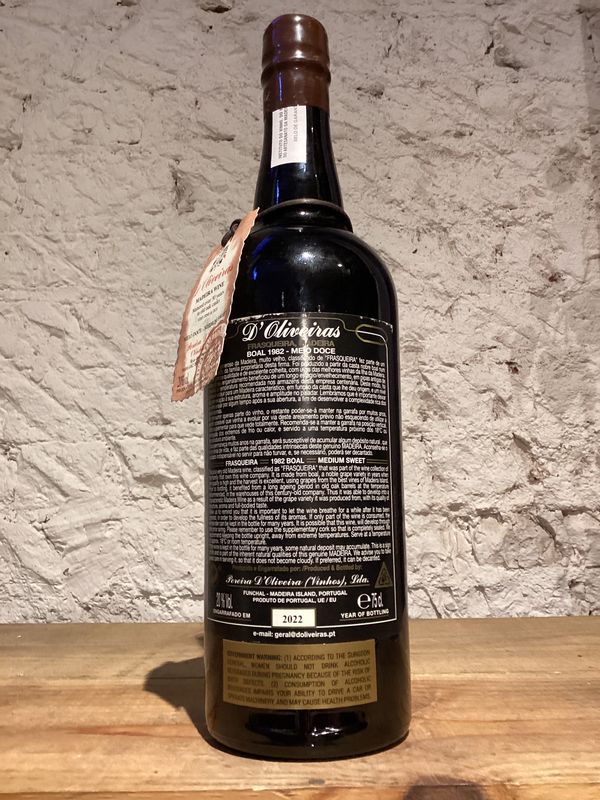 (1238 F3-C6) D'Oliveiras Boal Vintage Madeira Portugal 1982 (750ml)