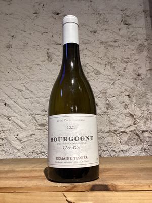 Domaine Tessier Chardonnay Bourgogne Cote d'Or Blanc Burgundy, France 2021 (750ml) Domaine Tessier Chardonnay Bourgogne Cote d'Or Blanc Burgundy, France 2021 (750ml)