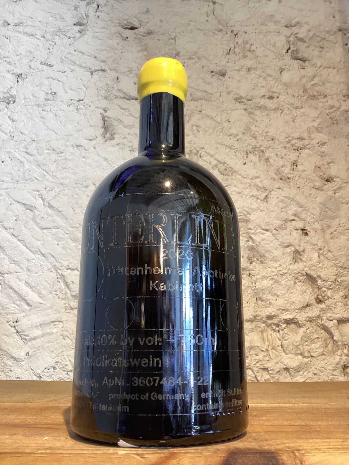 Unterlind Kabinett Riesling “Trittenheimer Apotheke” Mosel 2020 (750ml)