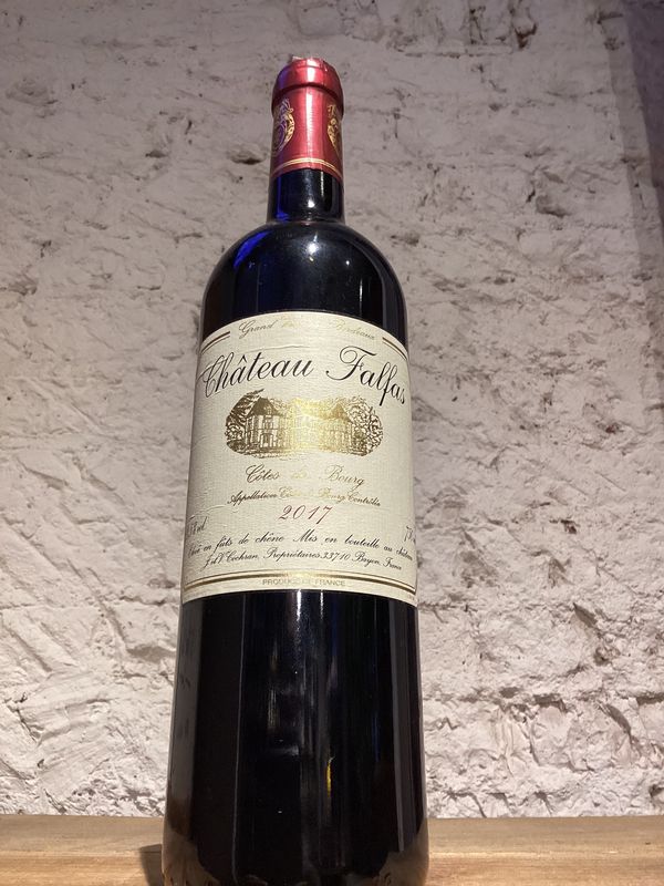 Chateau Falfas Cotes de Bourg, France 2017 (750ml)