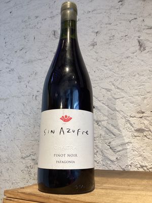 2522 (F1-B11)  Chacra Pinot Noir "Sin Azufre" 2020