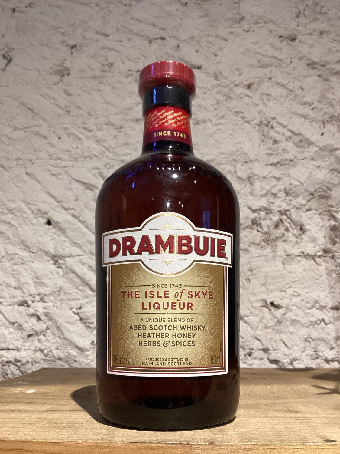 Drambuie Isle of Skye Liqueur (750ml)