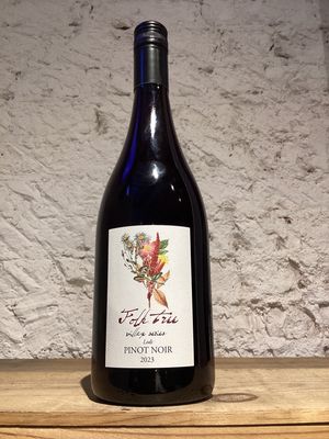 Folk Tree Pinot Noir "Village Series", Lodi, California 2023 (750ml)