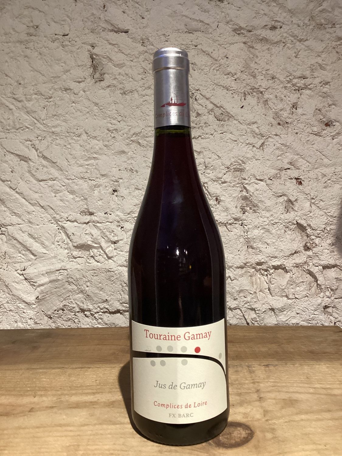 Complices de Loire "Jus de Gamay" Touraine Loire, France 2023 (750ml)