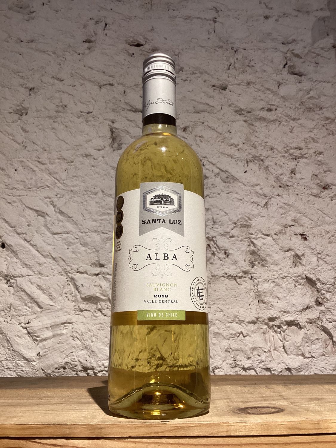 Santa Luz Sauvignon Blanc, Valle Central, Chile,  2018 (750ml)