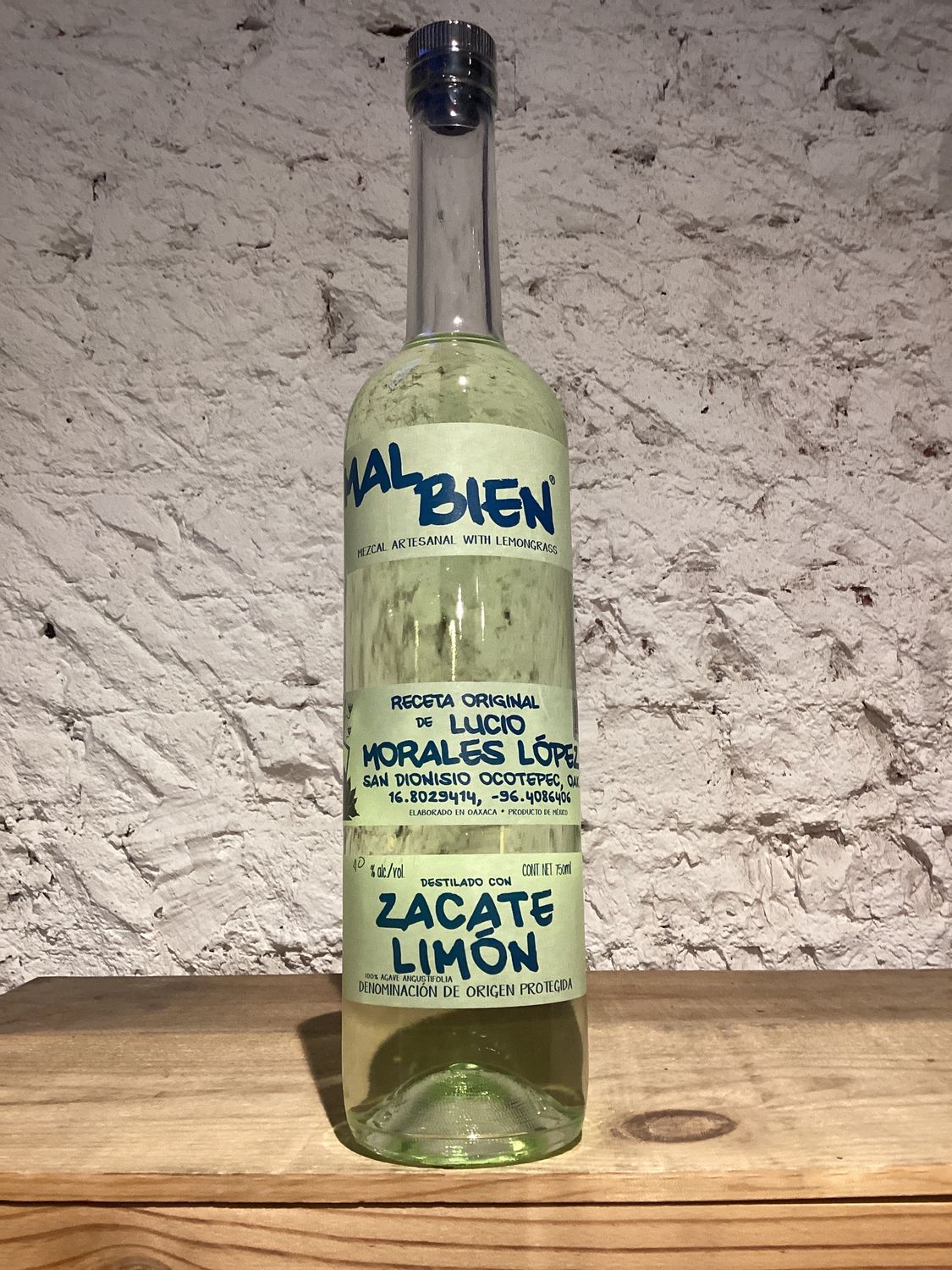 Mal Bien Zacate Limon Mezcal Oaxaca, Mexico (750ml)
