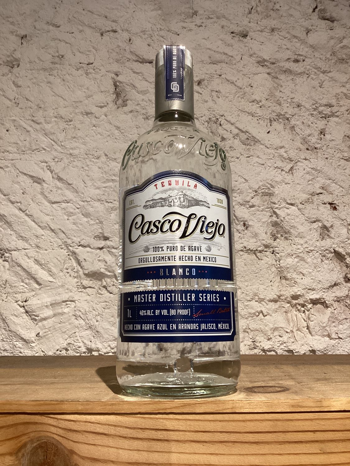 Casco Viejo Tequila Blanco, Arandas, Jalisco, Mexico (1liter)