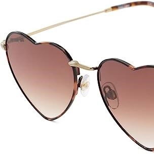 (10260193.COM) Only Love Here Heart Gold