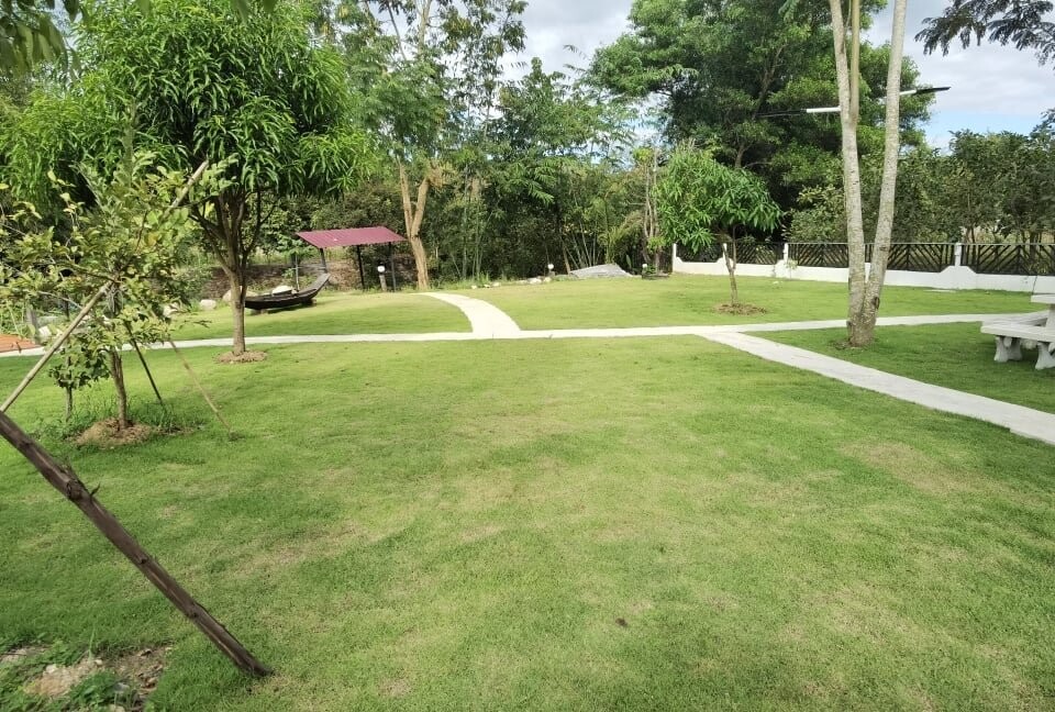 ลานกางเตนท์ (ต่อหัว)