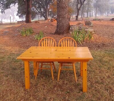 Sweetheart Table and 2 Chairs