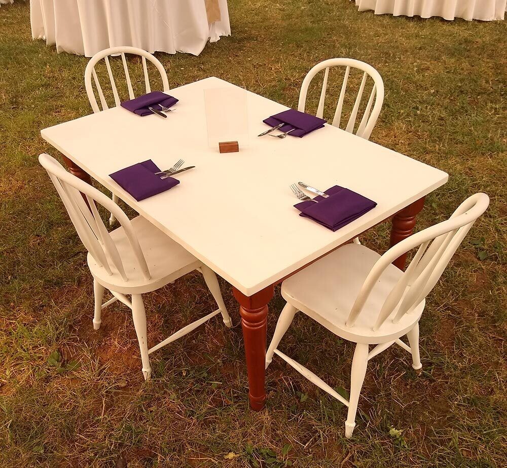 Kids Table With 4 Chairs