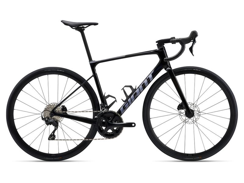 GIANT DEFY ADVANCED 2 M (2025) GIANT DEFY ADVANCED 2 M (2025)