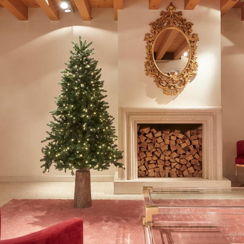 Pino Merano EDG con LED h.180cm Pino Merano EDG con LED h.180cm