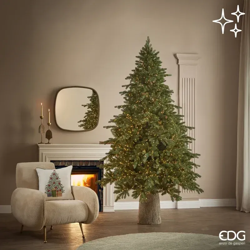 Pino Imperial NEW EDG con 4000 LED h.210cm