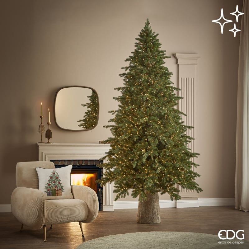 Pino Imperial NEW EDG con 5300 LED h.240cm