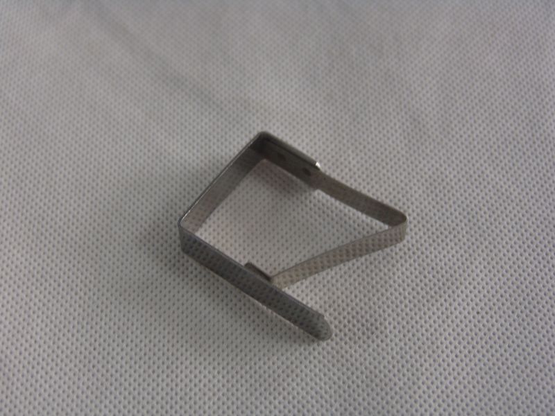Confezione 1 pezzo SET 4 MOLLE TOVAGLIA INOX
