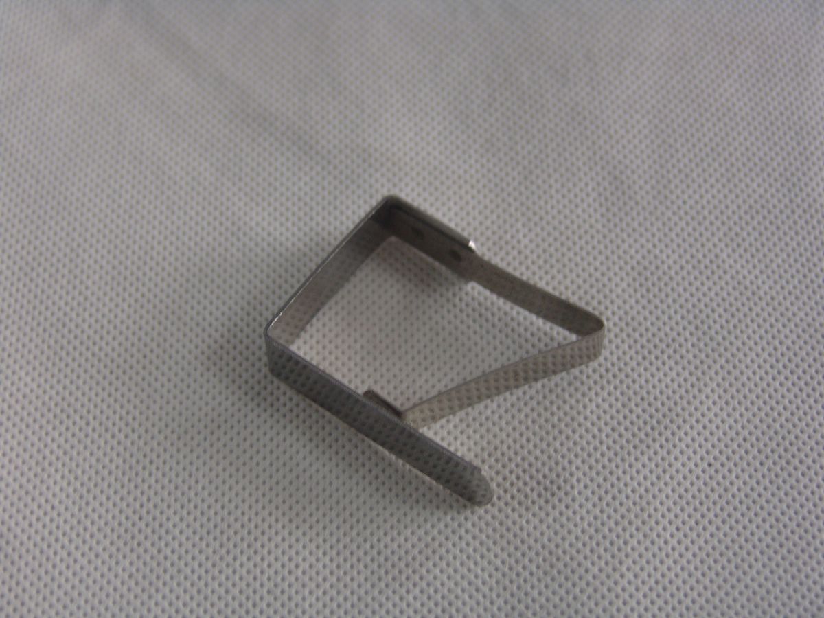 Confezione 1 pezzo SET 4 MOLLE TOVAGLIA INOX