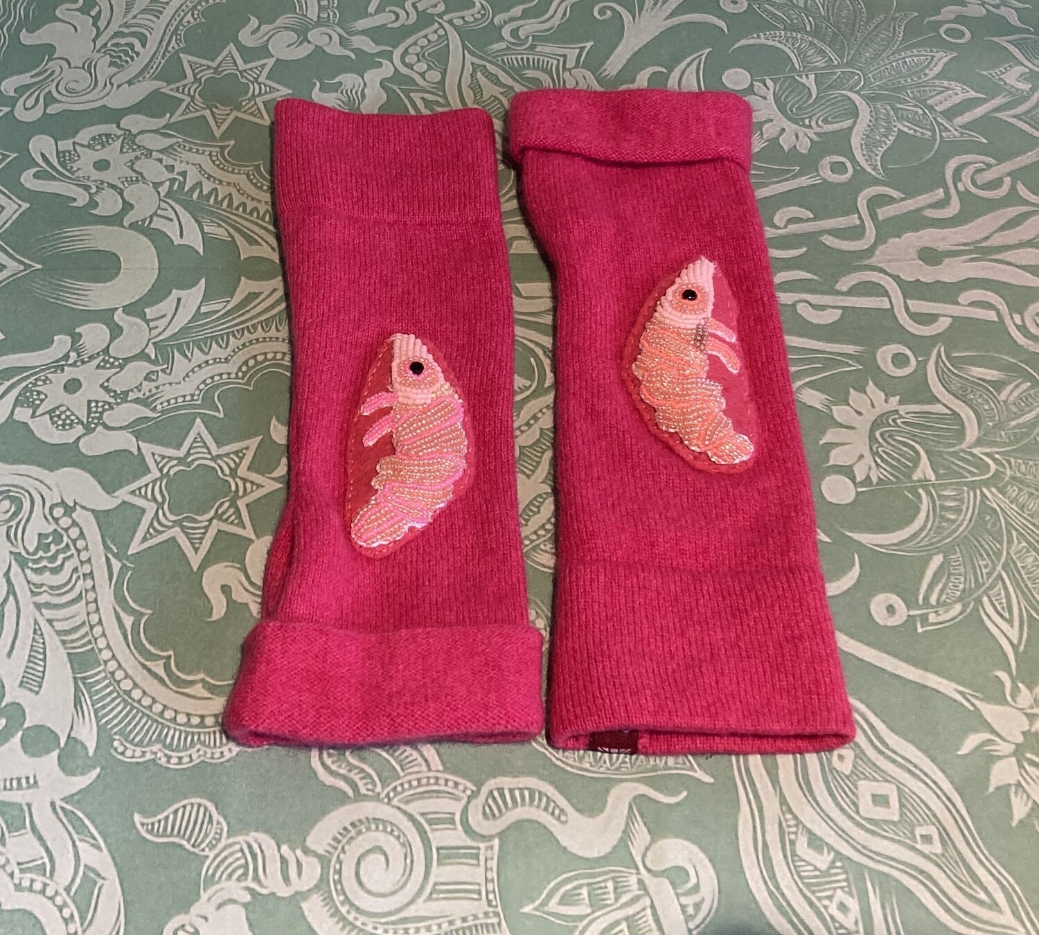 Beaded Cashmere Gloves