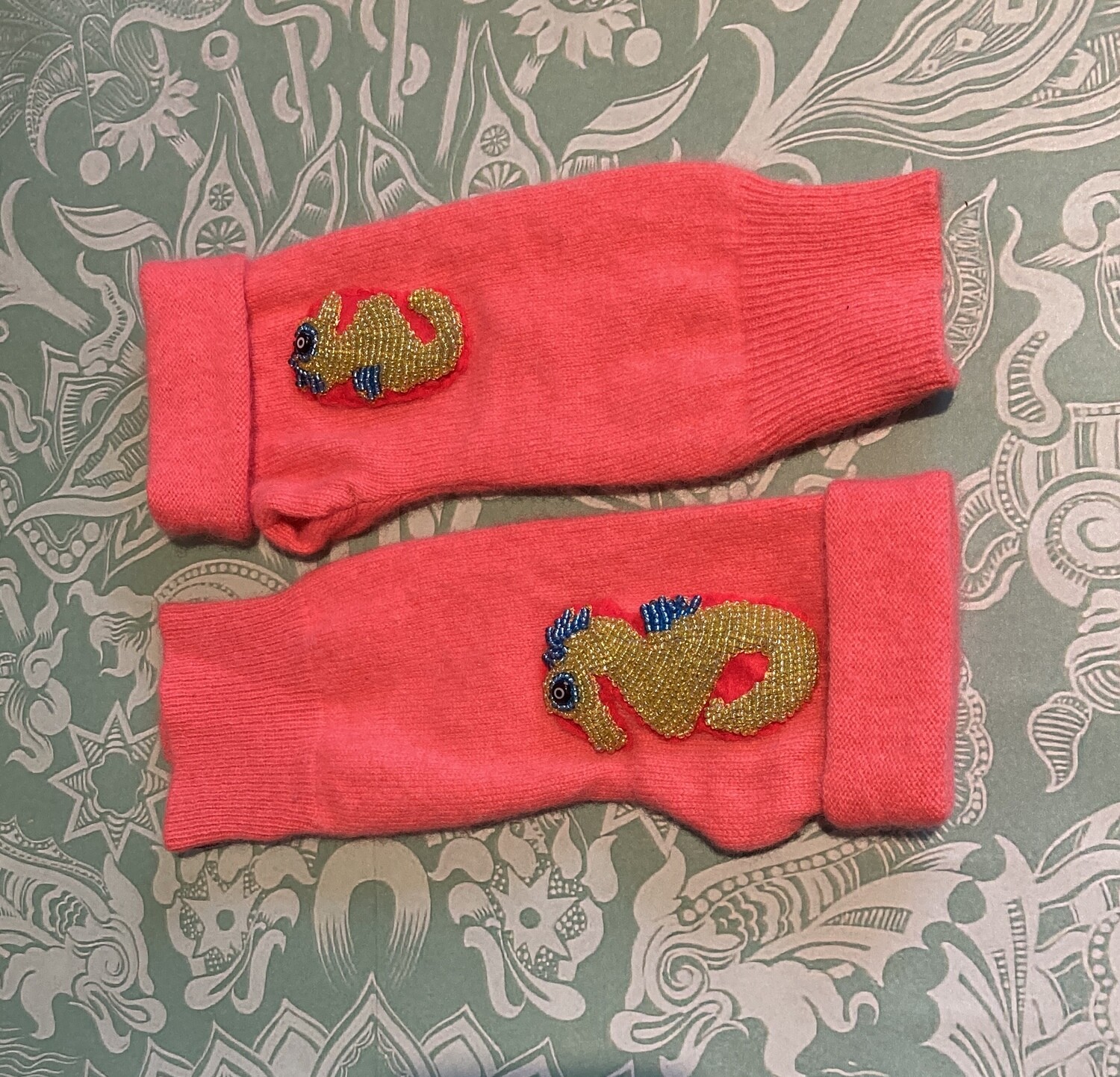 Beaded Cashmere Gloves