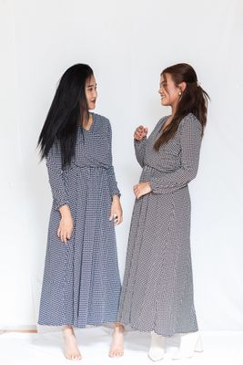 DRESSES