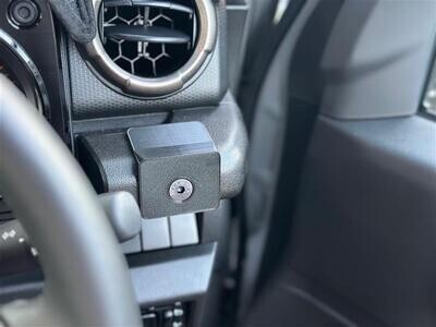 UHF / Universal Dash Mount - JB74 Jimny