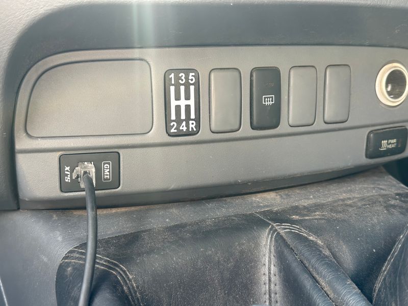 5 Speed Shift Pattern Switch Blank - Toyota