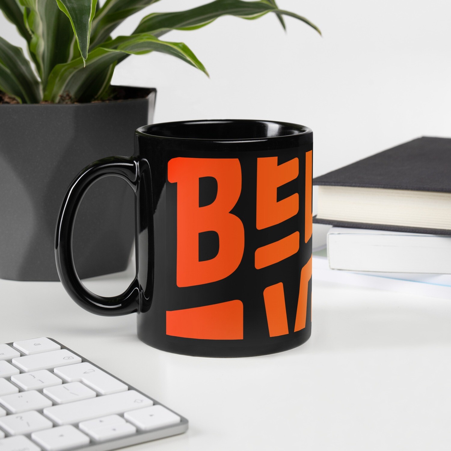 Bella Vista Black Glossy Mug, Size: 11oz