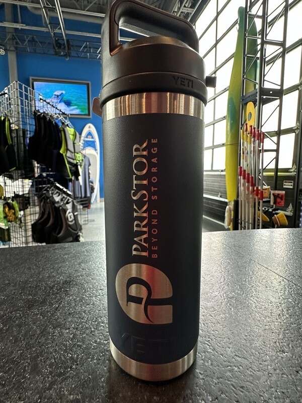 Yeti Rambler 18 oz Bottle Chug, Custom Navy (ParkStor )