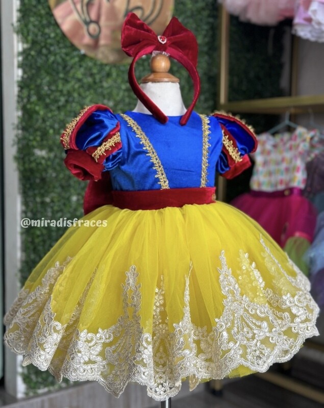 Blanca Nieves tul y encaje