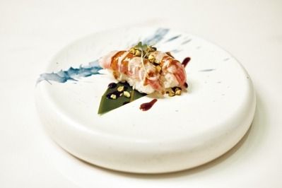 (35) Nigiri tonno scottato (35) Nigiri tonno scottato