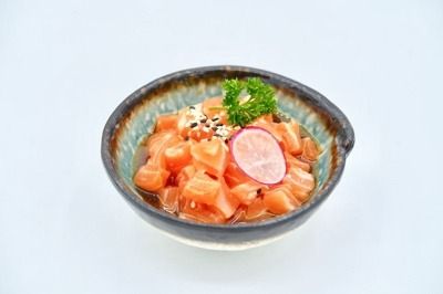 (65) Tartare Salmone (65) Tartare Salmone