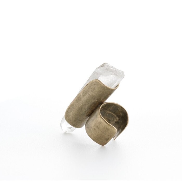 HYALINE QUARTZ VESSEL RING GOLD
