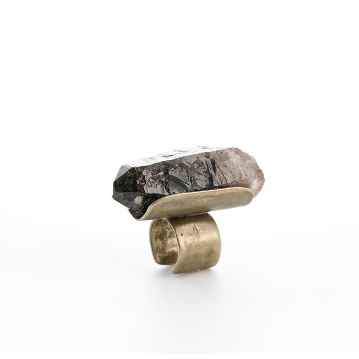 SMOKY QUARTZ VESSEL RING GOLD