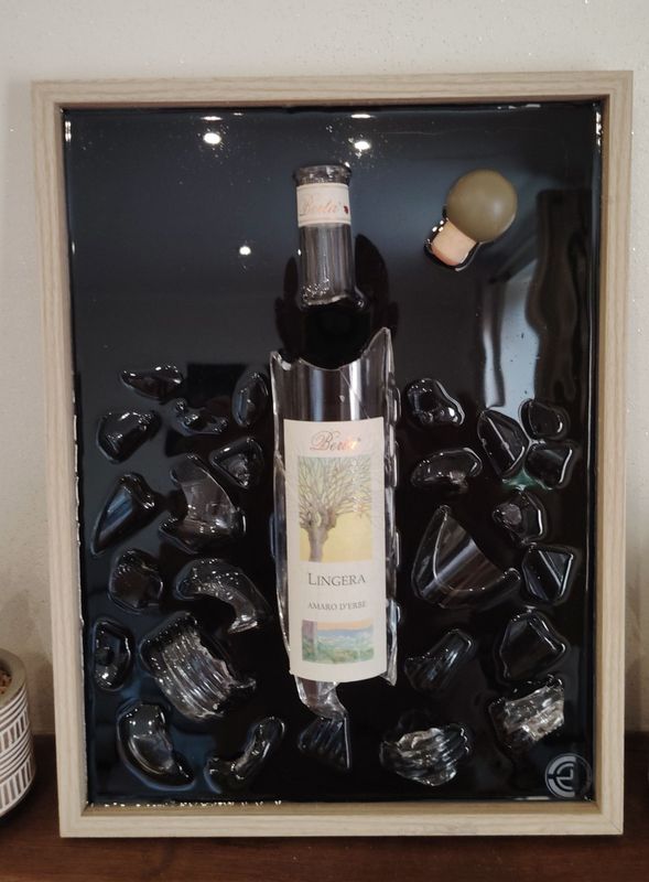 Tableau en résine - bouteille de GRAPPA  BERTA LINGERA