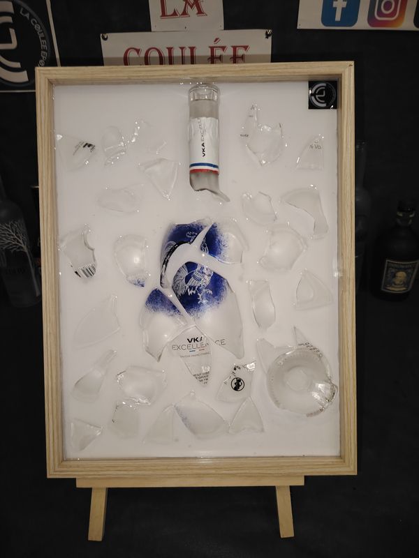 Tableau en résine - Bouteille de vodka