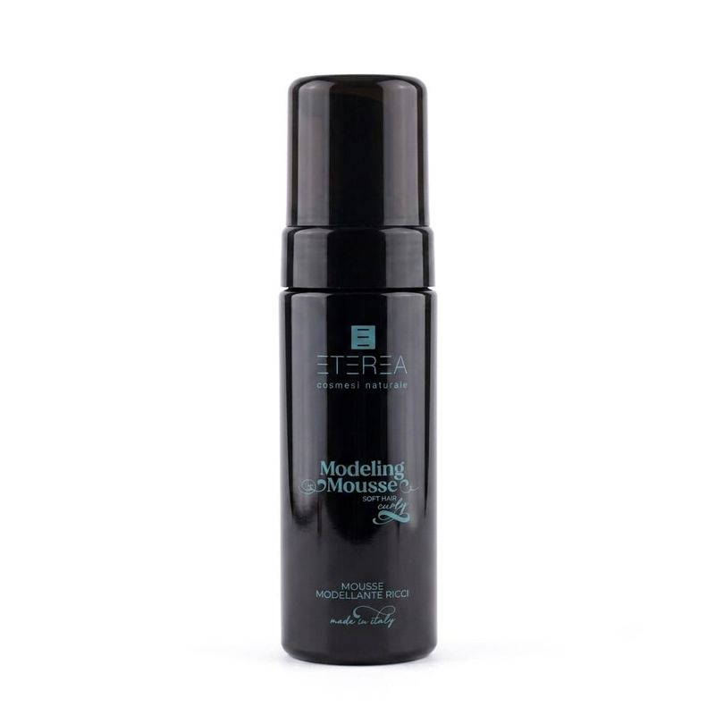 Mousse Capelli Modella Ricci - Eterea