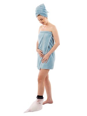 Limbo Waterproof Protection for Light Foot Dressing. One size fits all. Suitable for Shower Only. Limbo Waterproof Protection for Light Foot Dressing. One size fits all. Suitable for Shower Only.