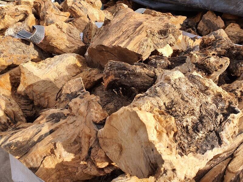 LEÑA DE OLIVO Precio por kg