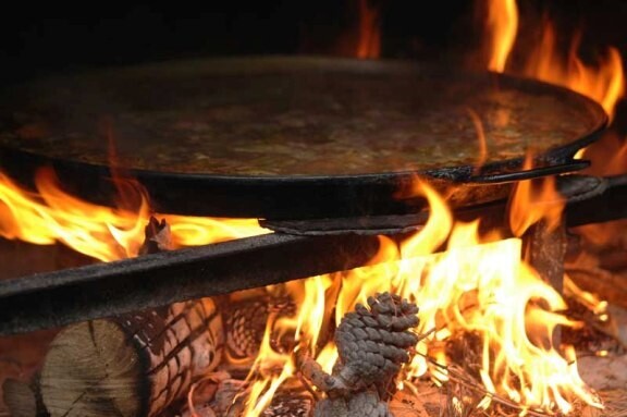 GARBAS DE TABLETA PARA PAELLA O GUISOS A FUEGO LENTO