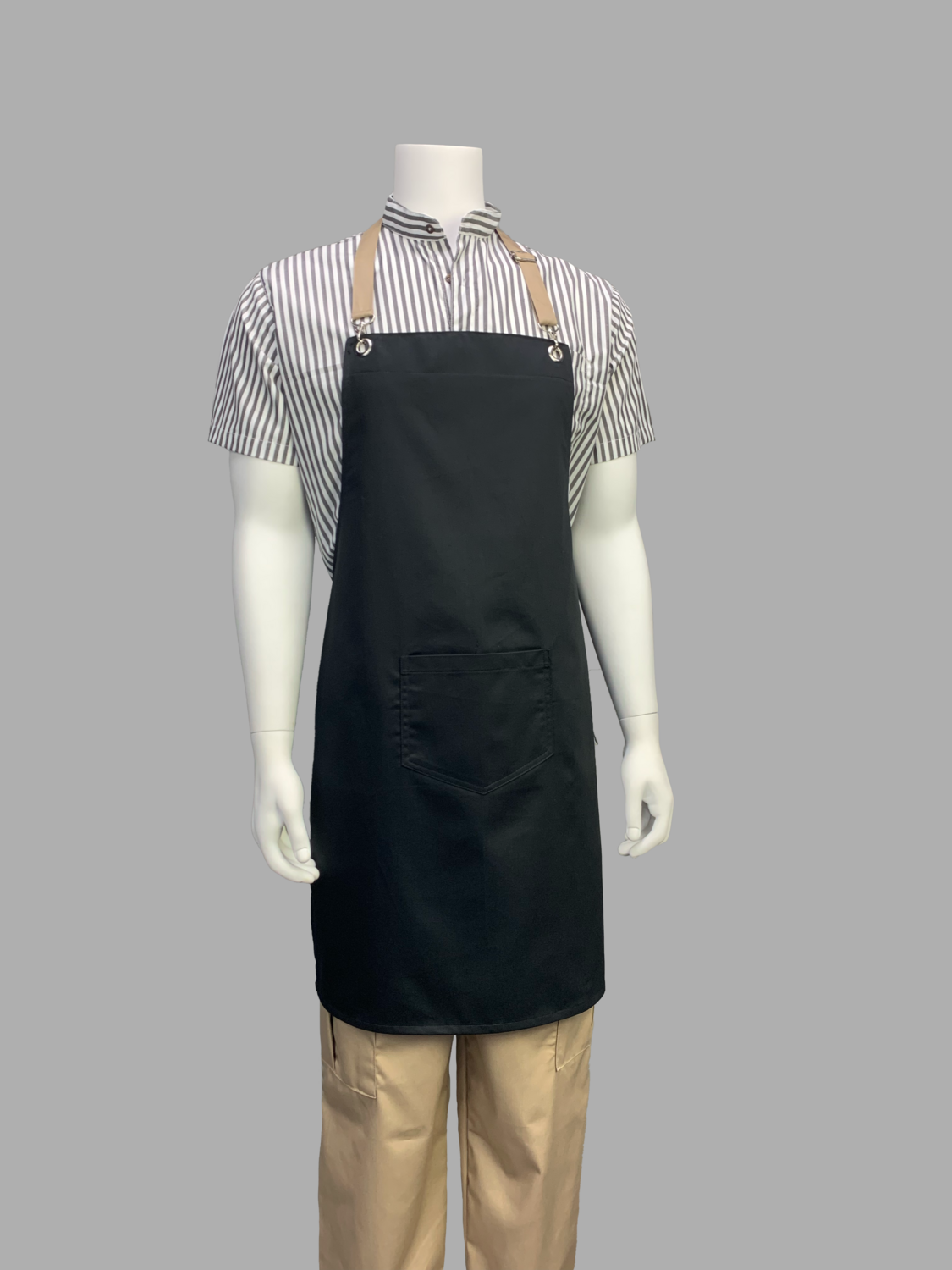 Delantal Ajustable Negro con detalles metálicos