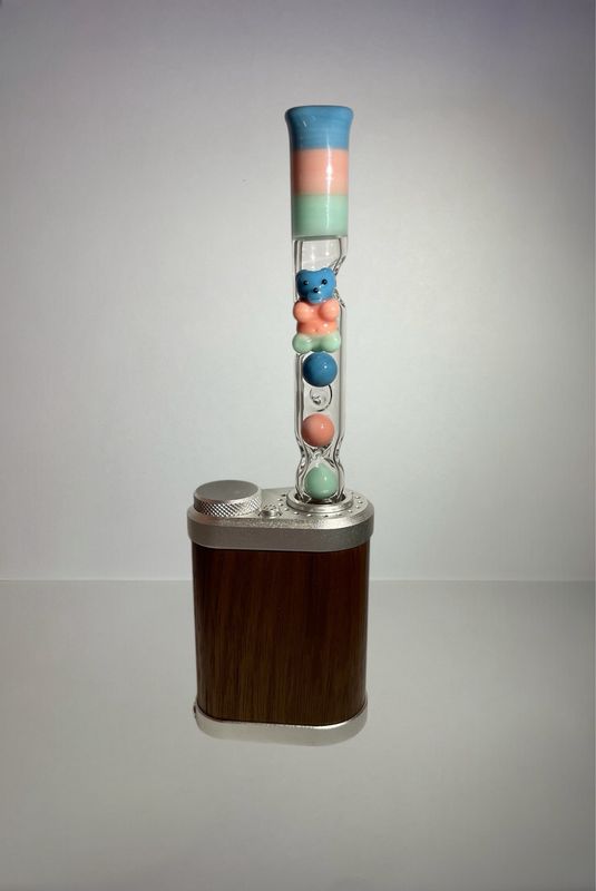 Tinymight Stem With Siberia, Peach, And Mint Cooling Marbles, A Matching Flattened Mouthpiece, And A Matching Encalmo Gummy Bear Attachment Made By @EricDuyetteGlass Tinymight Stem With Siberia, Peach, And Mint Cooling Marbles, A Matching Flattened Mouthpiece, And A Matching Encalmo Gummy Bear Attachment Made By @EricDuyetteGlass