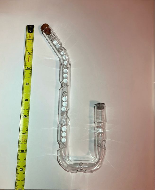 Tetra P80 U Hook With Cooling Marbles, Cooling Spikes, And A Plum Wood Mouthpiece Made By @WoodyVapors