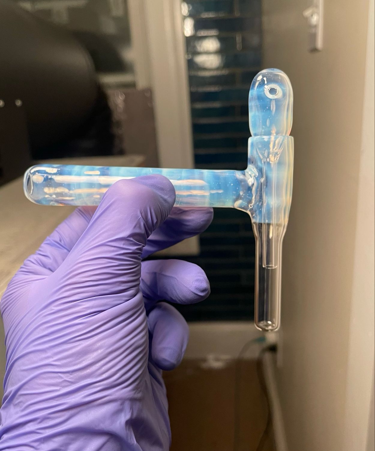Bakx Ghost Banger With A Bubble Cap And Matching Tool