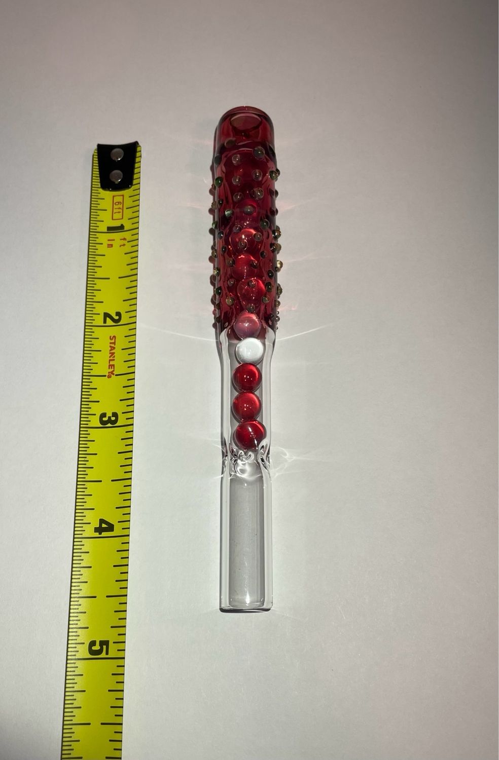 Bakx Stem With An Experimental Red IR Base, Matching Cooling Logs, And UV Reactive Ion Dots
