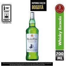 Whiky Black and White 700 ml