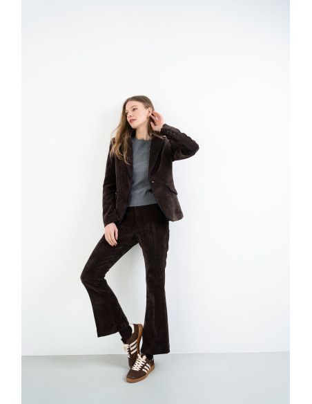 Pantalón flare efecto terciopelo en marrón-HONGO