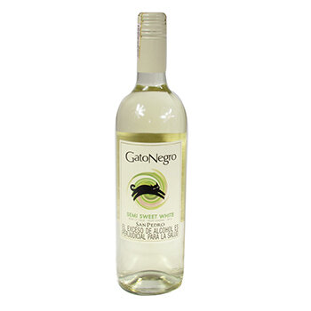 Vino Gato Negro Semi Sweet 750cc