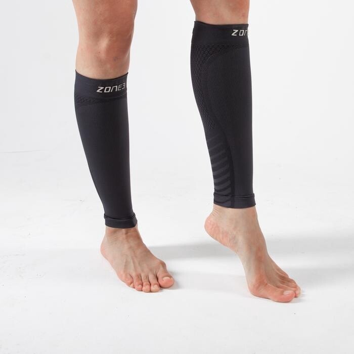 ZONE3 SEAMLESS COMPRESSION CALF GUARDS