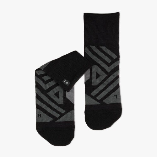 On cloud mid sock